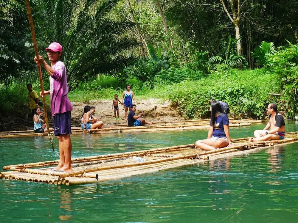 Bamboo-Rafting